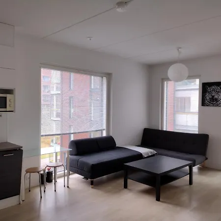Private-yksityinen-частный In Shared Into Airport-bustrain Station-university * Helsinky