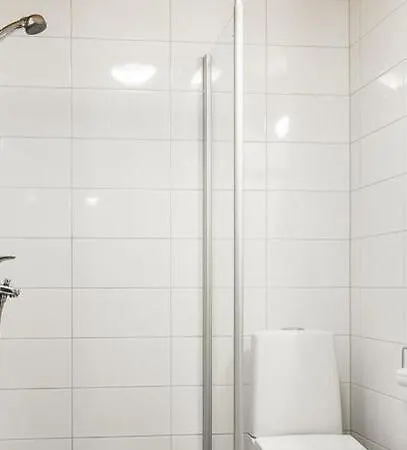 Private-yksityinen-частный In Shared Between Center And Airport Pansiyon Helsinki